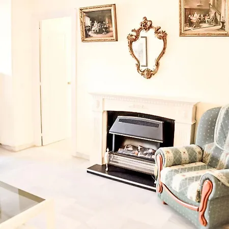 펜션 Global Carihuela Playa 20750
